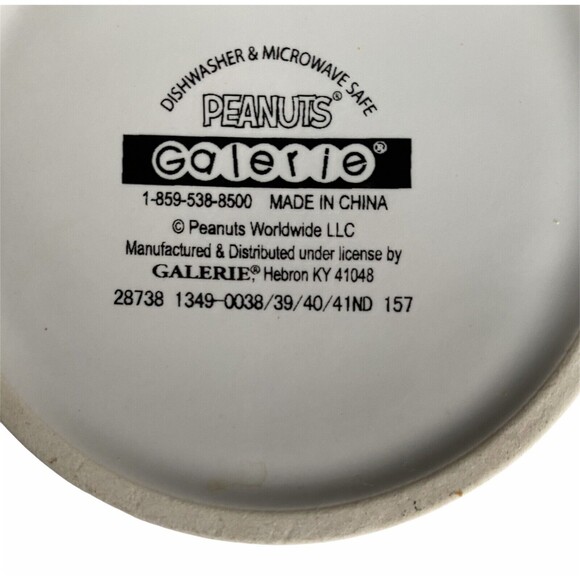 Galerie Peanuts Mug Cup Ice Skating Winter Christmas Charlie Brown Snoopy Linus - Picture 9 of 9